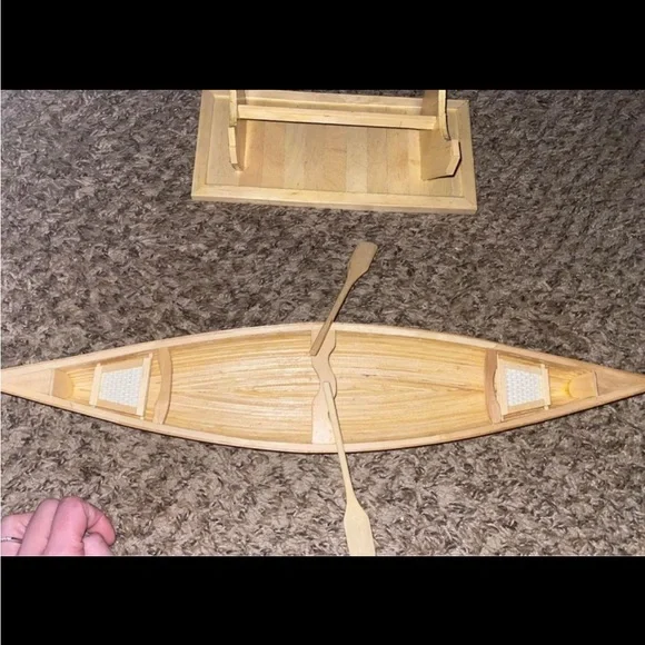 Completely Handmade boat with paddles - Picture 4 of 16